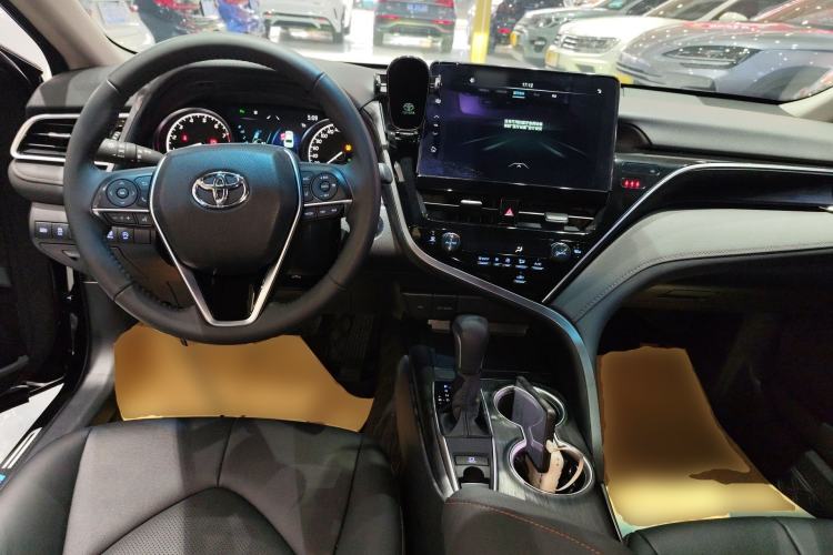 Used Toyota Camry 2021 2.0G Luxury Edition