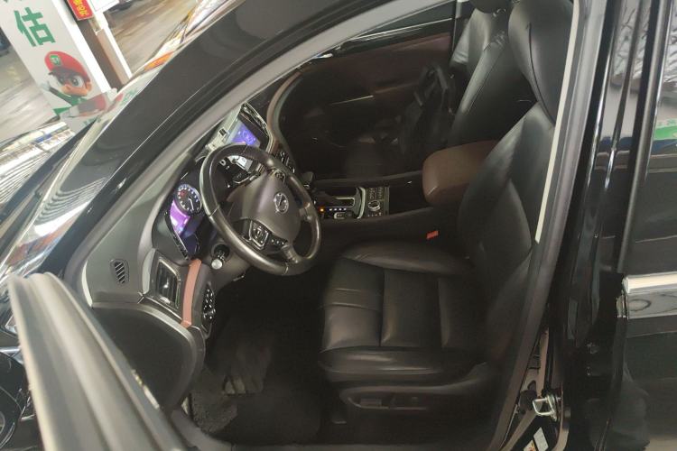 Used GAC Trumpchi GS8 2017 320T Four-Wheel Drive Supreme Edition (7-seater)