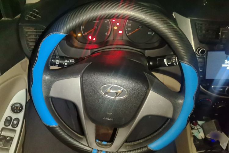 Used Hyundai Verna (older generation) 2016 1.4L Manual Smart GLS Trim
