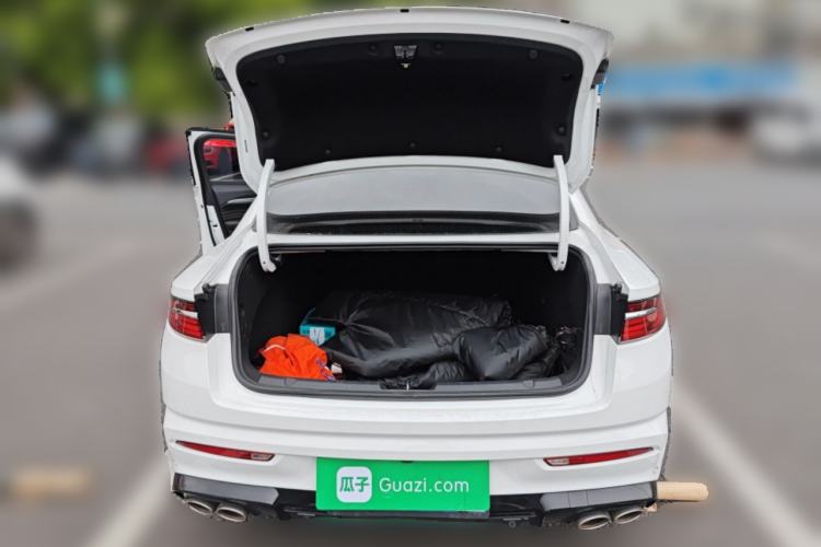 Used Geely Auto Preface 2023 1.5TD Kunlun Edition Trunk