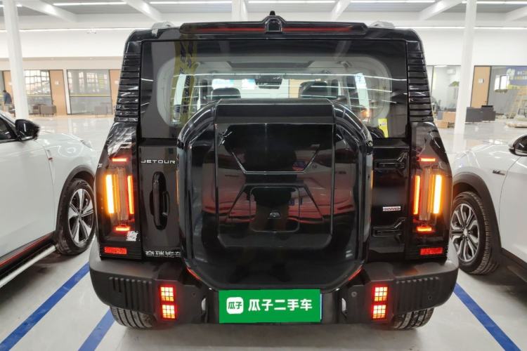 Used JETOUR Traveler 2023 2.0T All-Wheel-Drive CrossPRO
