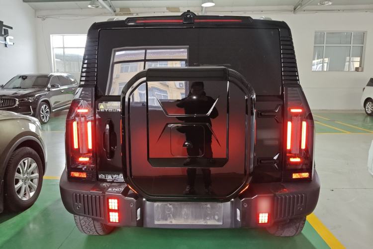 Used JETOUR Traveler 2023 2.0T All-Wheel Drive CrossPRO+