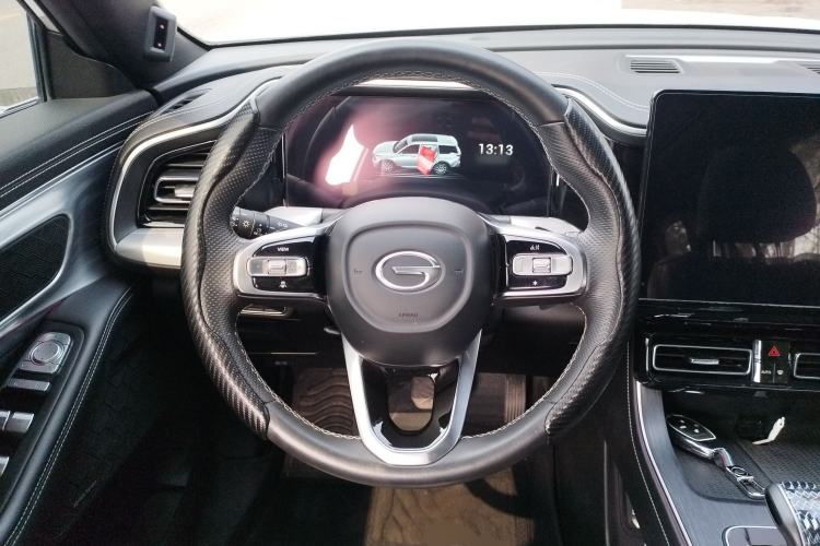 Used GAC Trumpchi GS8 2022 Linghang Series 2.0 TGDI Two-Wheel Drive Luxury Smart Connectivity Version (6 Seats) Steering Wheel