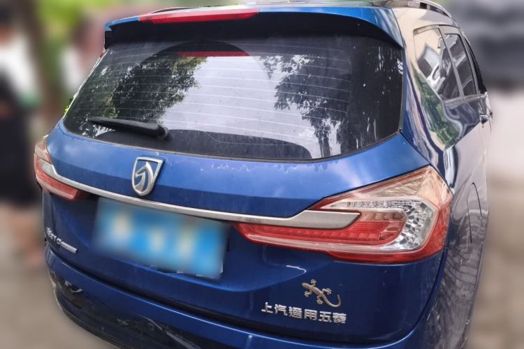 Used Baojun 310W 2017 1.5L Manual Fashion Model China V