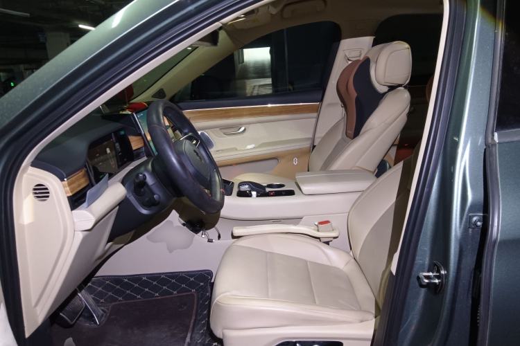 Used Hima AITO M5 2022 Pure Electric Rear-Drive Standard Edition Left Front Seat