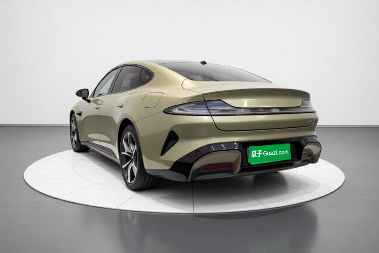 Used Xiaomi Auto SU7 2024 Rear-Drive Long-Range Intelligent Driving Version
