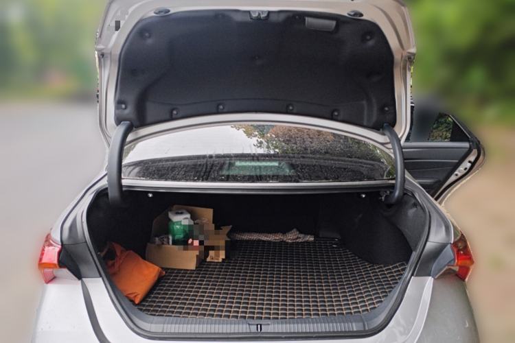 Used Toyota Avalon 2023 2.0L XLE Deluxe Edition
