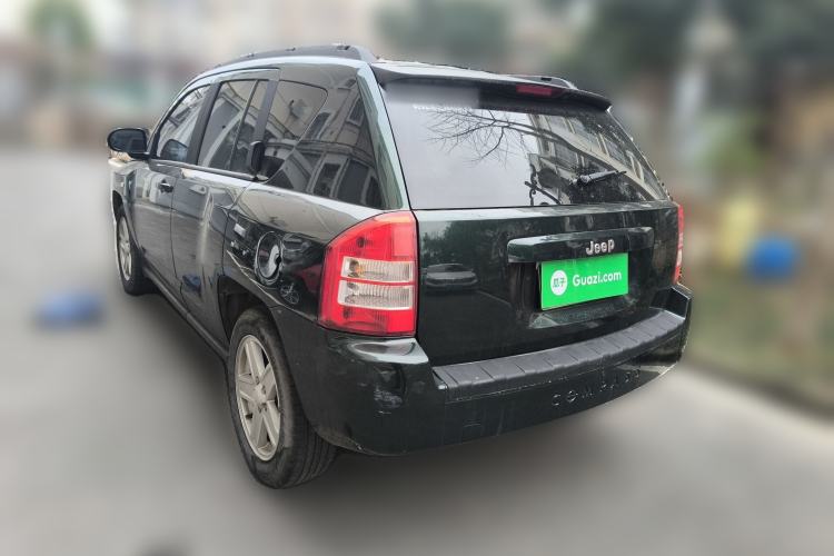 Used Jeep Compass 2010 2.4L four-wheel drive sport version
