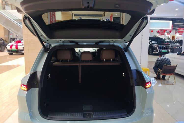 Used Li Auto L6 2025 Pro Smart Refresh Edition