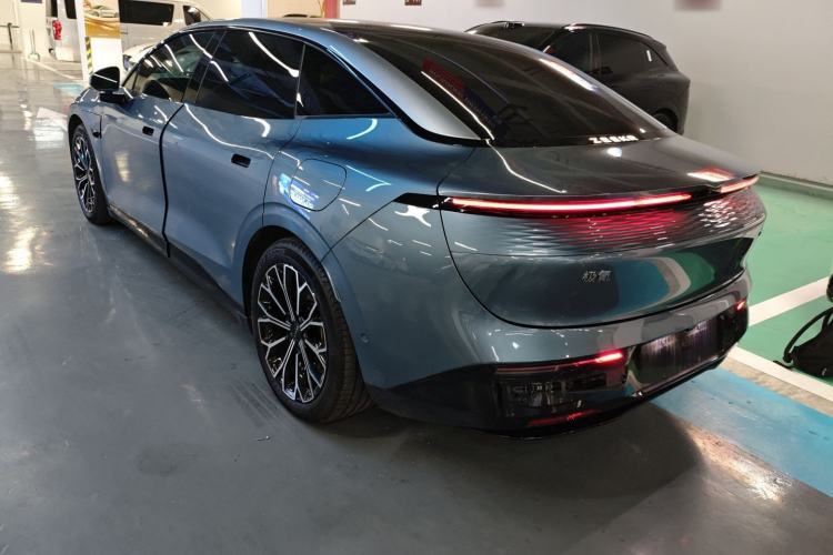 Used Zeekr 007 2024 Rear-Drive Enhanced Version 75 kWh
