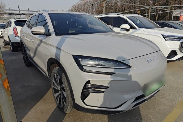 Used BYD Song PLUS New Energy 2023 Champion Edition EV 520KM Luxury Model
