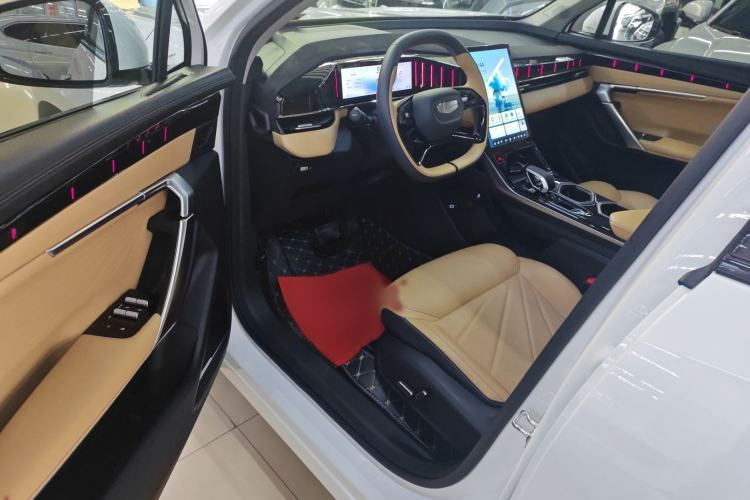 Used Geely Auto FX11 2023 1.5TD DCT Prestige Edition
