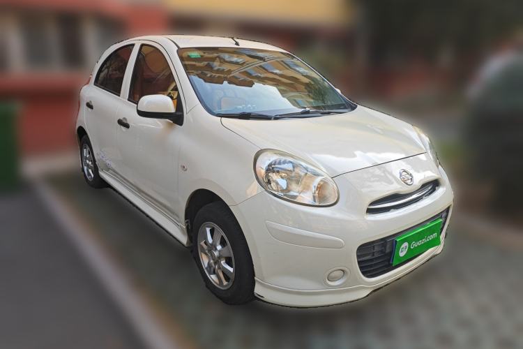 Used Nissan March 2010 1.5L Automatic Easy-Style Version
