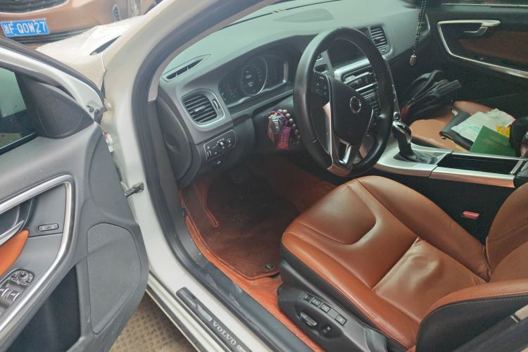 Used Volvo S60 2019 S60L Facelift T5 Intelligent Advanced Edition