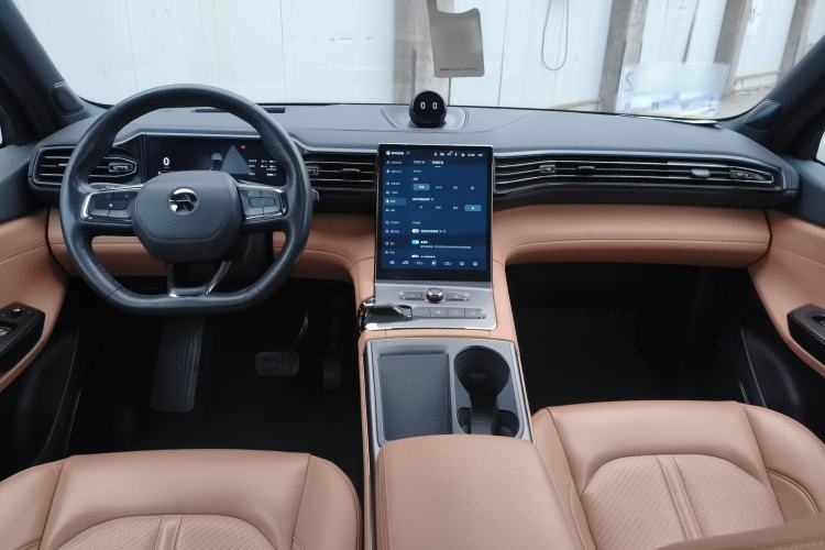 Used Nio ES6 2022 75 kWh Sport Edition Center Console