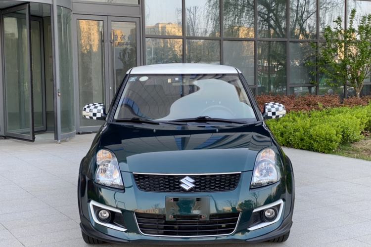 Used Suzuki Swift 2016 1.5L Manual Fashion Edition Cool Play Version Exterior 3