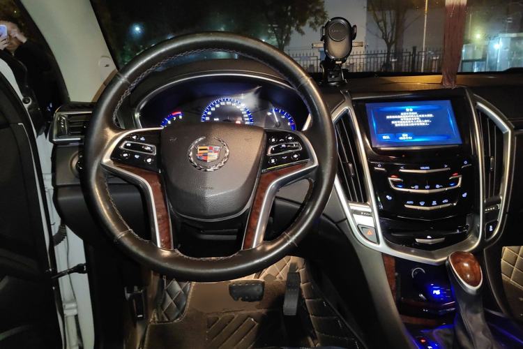 Used Cadillac SRX 2014 3.0L Elite Model
