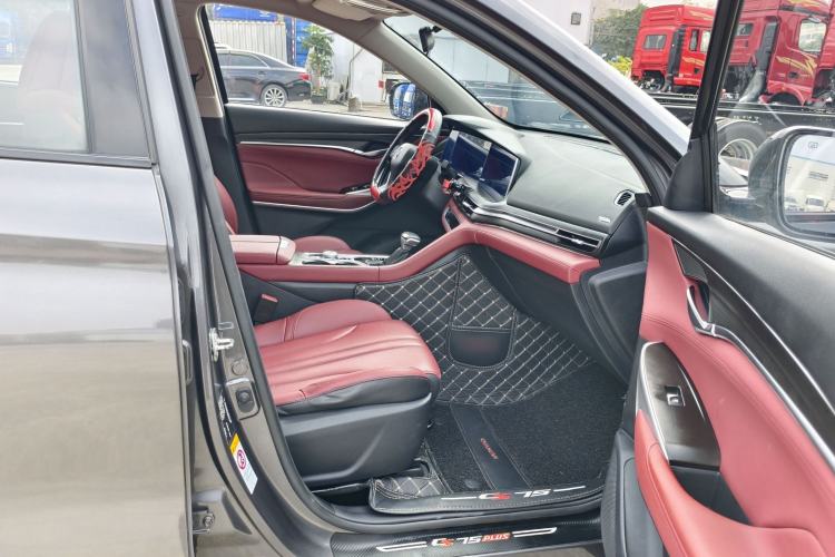 Used Changan CS75 PLUS 2021 1.5T Automatic Luxury Version
