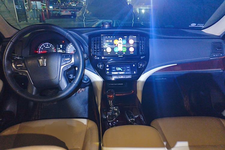 Used Toyota Crown 2015 2.0T Fashion Edition