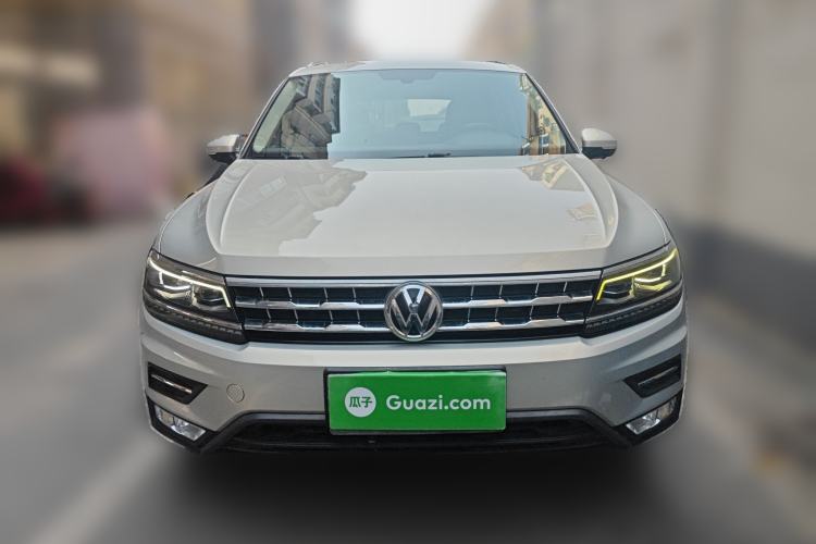 Used Volkswagen Tiguan L 2018 380TSI Automatic All-Wheel Drive Luxury Edition