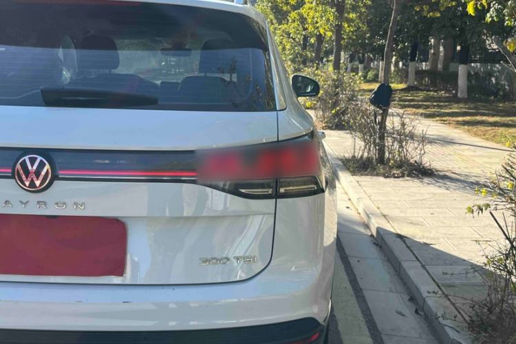 Used Volkswagen Tayron 2023 300TSI Two-Wheel-Drive Luxury Plus Advanced Edition