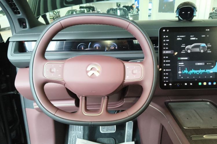 Used Nio ES8 2026 Model 6-seat Executive Signature Edition Steering Wheel