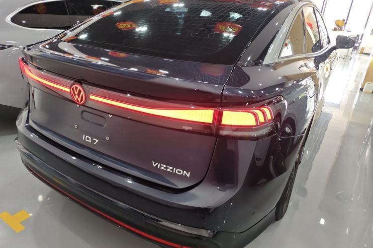 Used Volkswagen ID.7 VIZZION 2024 PRO Model Rear Right 45 Deg