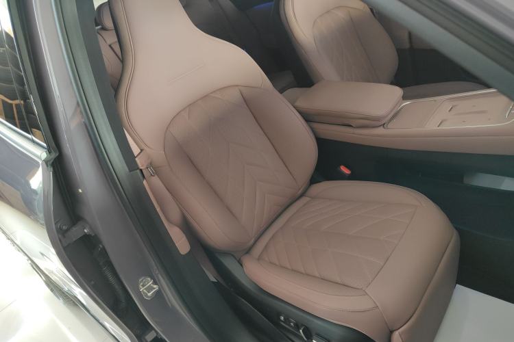 Used Nio EC6 2025 75 kWh