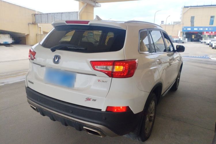 Used CHANGAN CS75 2017 Shangkui Edition 1.5T Automatic Fengyue Model
