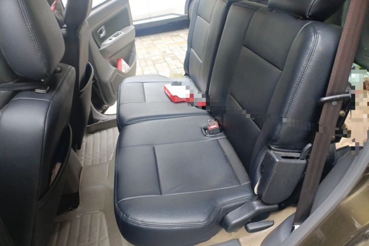 Used FAW Senya S80 2014 1.5L Manual 7-Seater Sporty Comfortable C Version
