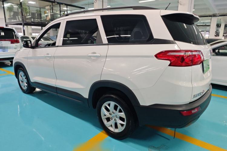 Used Wuling Hongguang S3 2019 1.5L Manual Standard Version China VI Standard
