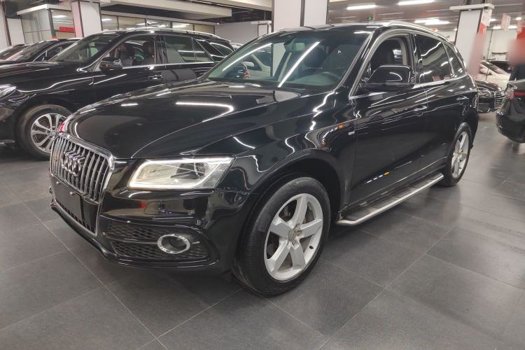 Used Audi Q5 2017 Plus 40 TFSI Ambition Model