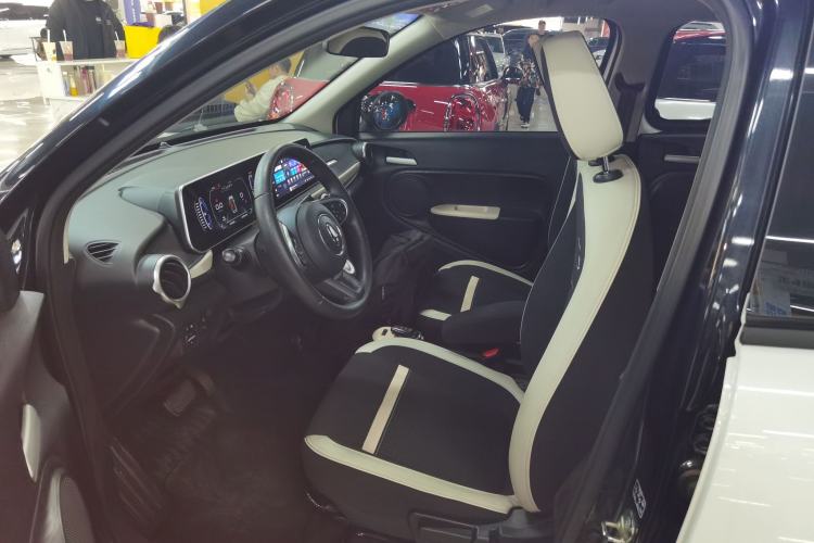 Used ORA Black Cat 2022 351 km Comfort Version Ternary Lithium