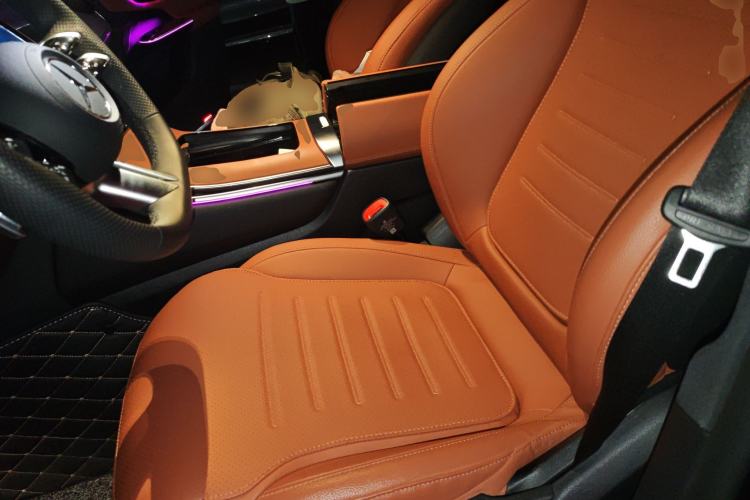 Used Mercedes-Benz GLC 2024 Facelifted GLC 260 L 4MATIC Luxury Version 5 Seats