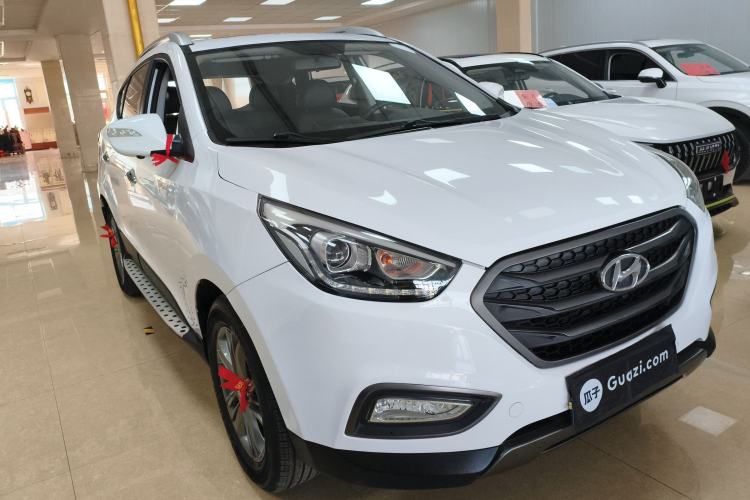 Used Hyundai ix35 2013 2.0L Automatic Two-Wheel Drive Smart GLS China IV Standard
