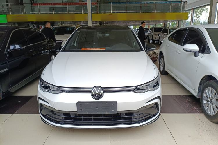 Used Volkswagen Golf 2023 280TSI DSG R-Line Lite
