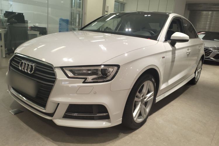 Used Audi A3 2018 30th Anniversary Edition Limousine 35 TFSI Fashion Model