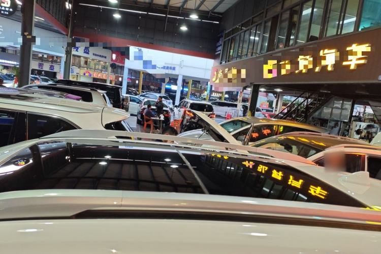 Used GAC Trumpchi GS4 PLUS 2022 270T Automatic Galaxy Edition Roof