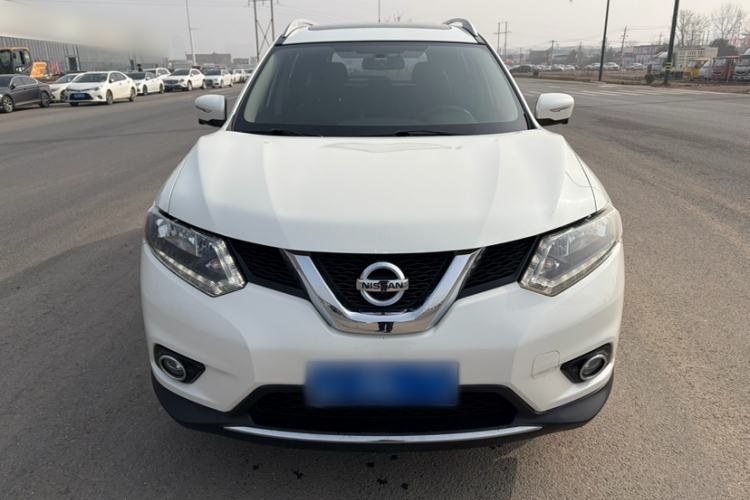 Used Nissan X-Trail 2014 2.5L CVT Luxury Edition 4WD
