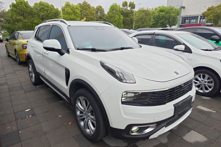 Used Lynk & Co 01 2019 2.0T Two-Wheel-Drive Pro Version China VI Standard Front Right 45 Deg