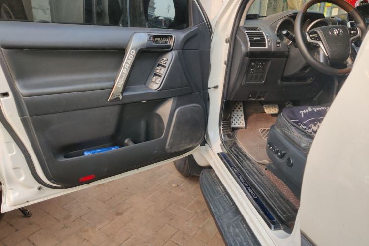Used Toyota Prado 2016 2.7L Automatic Standard Edition
