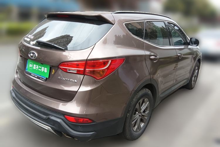 Used Hyundai Santa Fe 2013 2.4L Automatic 2WD Comfort Edition Rear Right 45 Deg