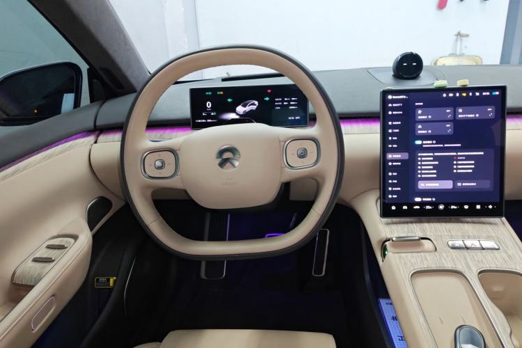 Used Nio ET7 2024 75 kWh Executive Edition
