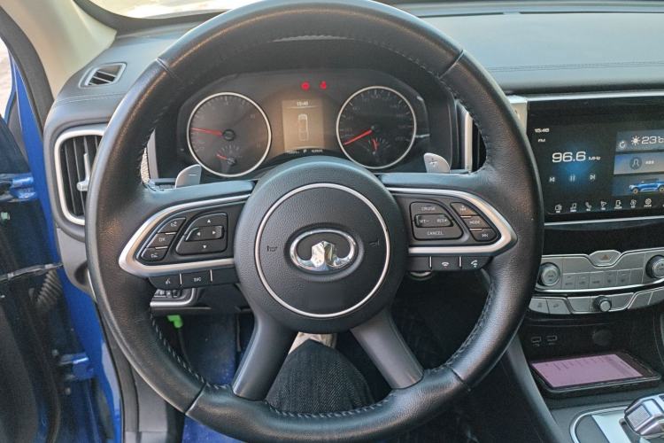 Used Great Wall Poer 2019 2.0T Automatic Gasoline Two-Wheel Drive Comfort Edition GW4C20B Steering Wheel