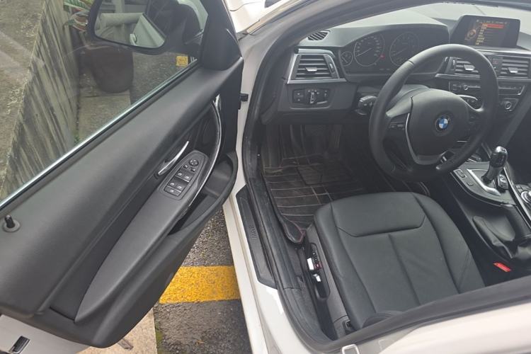 Used BMW 3 Series 2016 320Li Fashion Model
