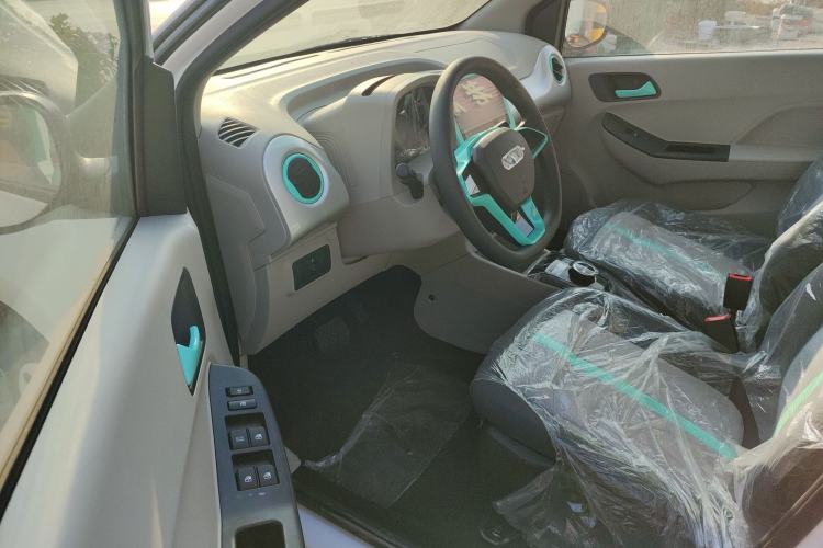 Used JMEV Xiao Qilin 2026 Model PLUS+ Comfort Version
