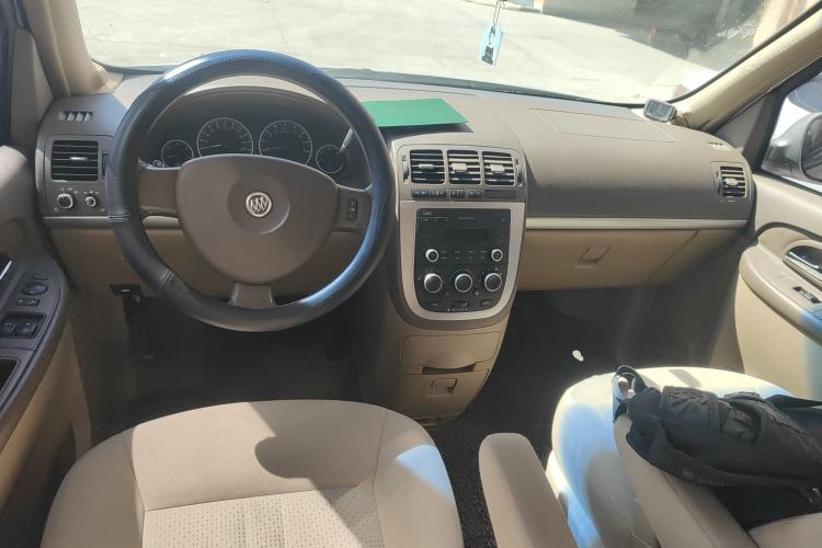 Used Buick GL8 2014 2.4L Classic Edition Center Console