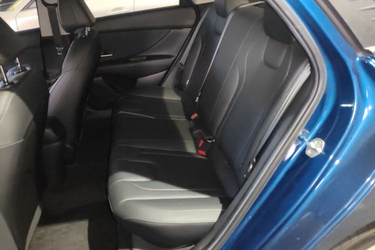 Used Hyundai Elantra 2021 1.5L CVT LUX Prestige Edition