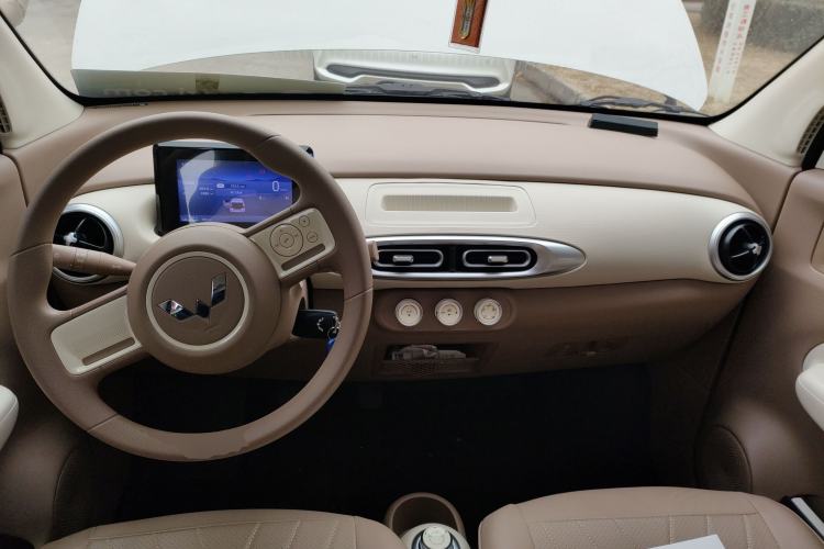 Used Wuling Hongguang MINIEV 2025 Four-Door Version Advanced Edition