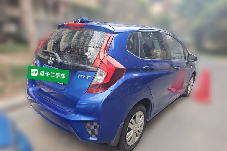 Used Honda Fit 2016 1.5L LX CVT Comfort Model Rear Right 45 Deg